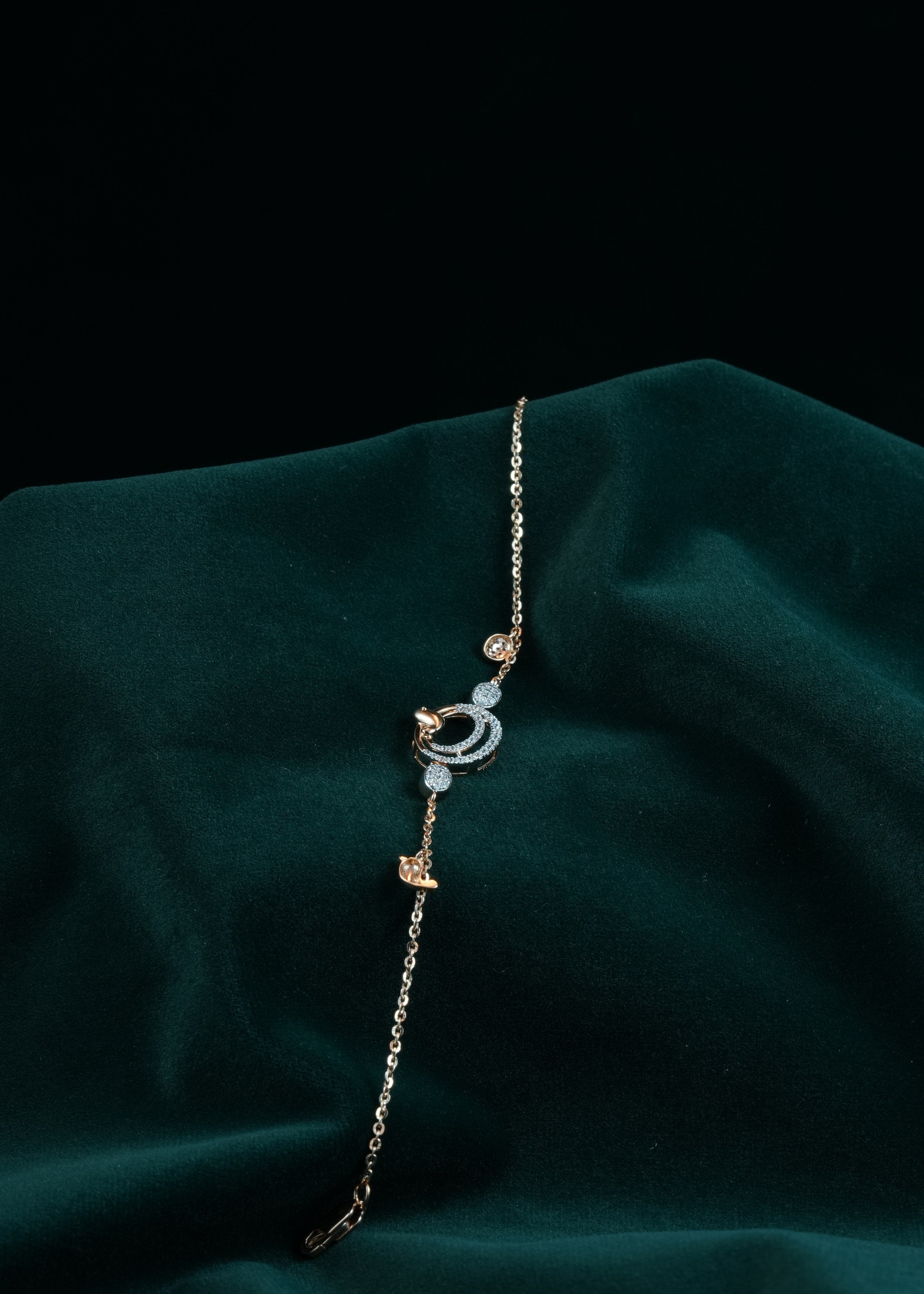 18KT BRACELET