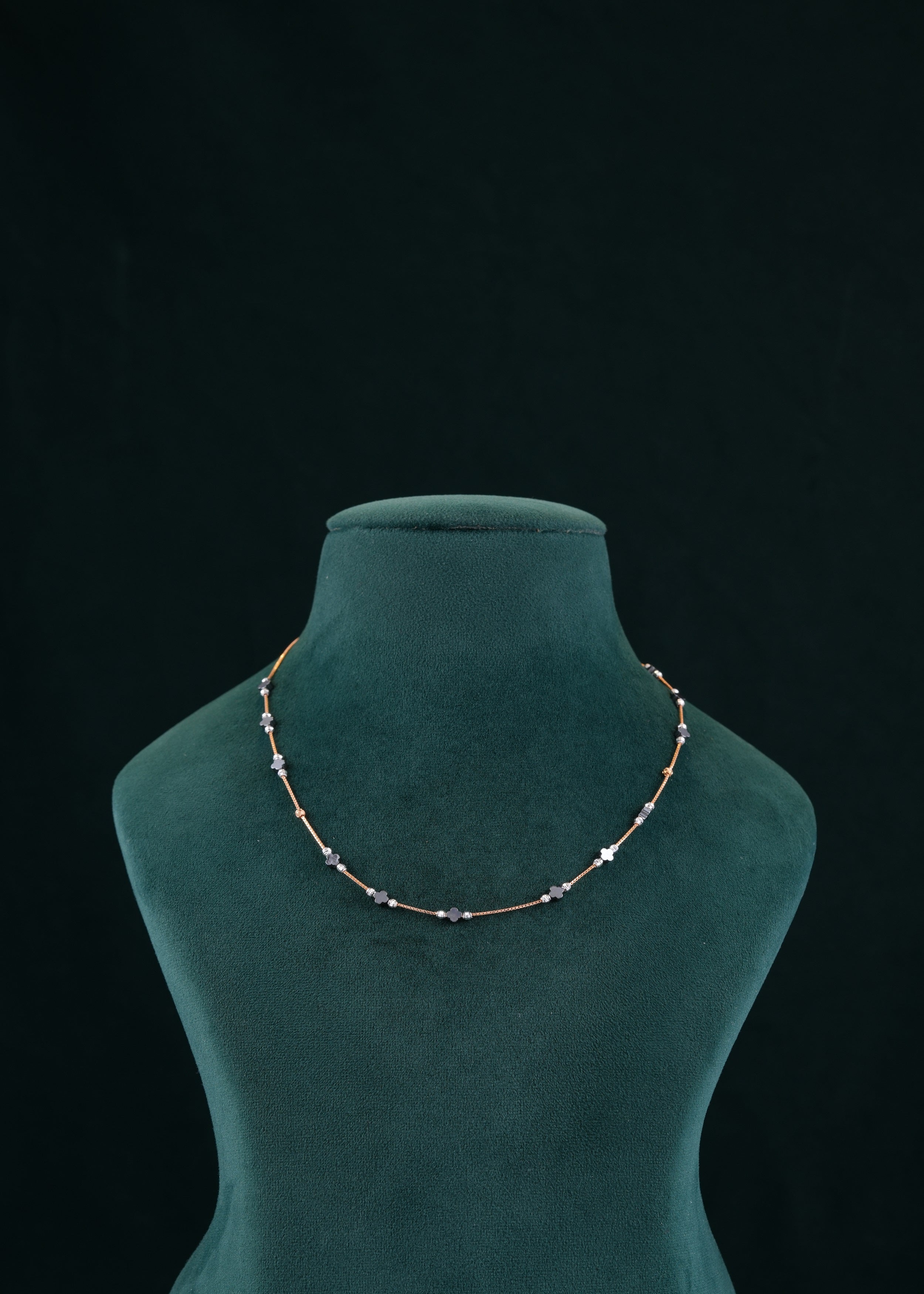 18KT CHOKER CHAIN