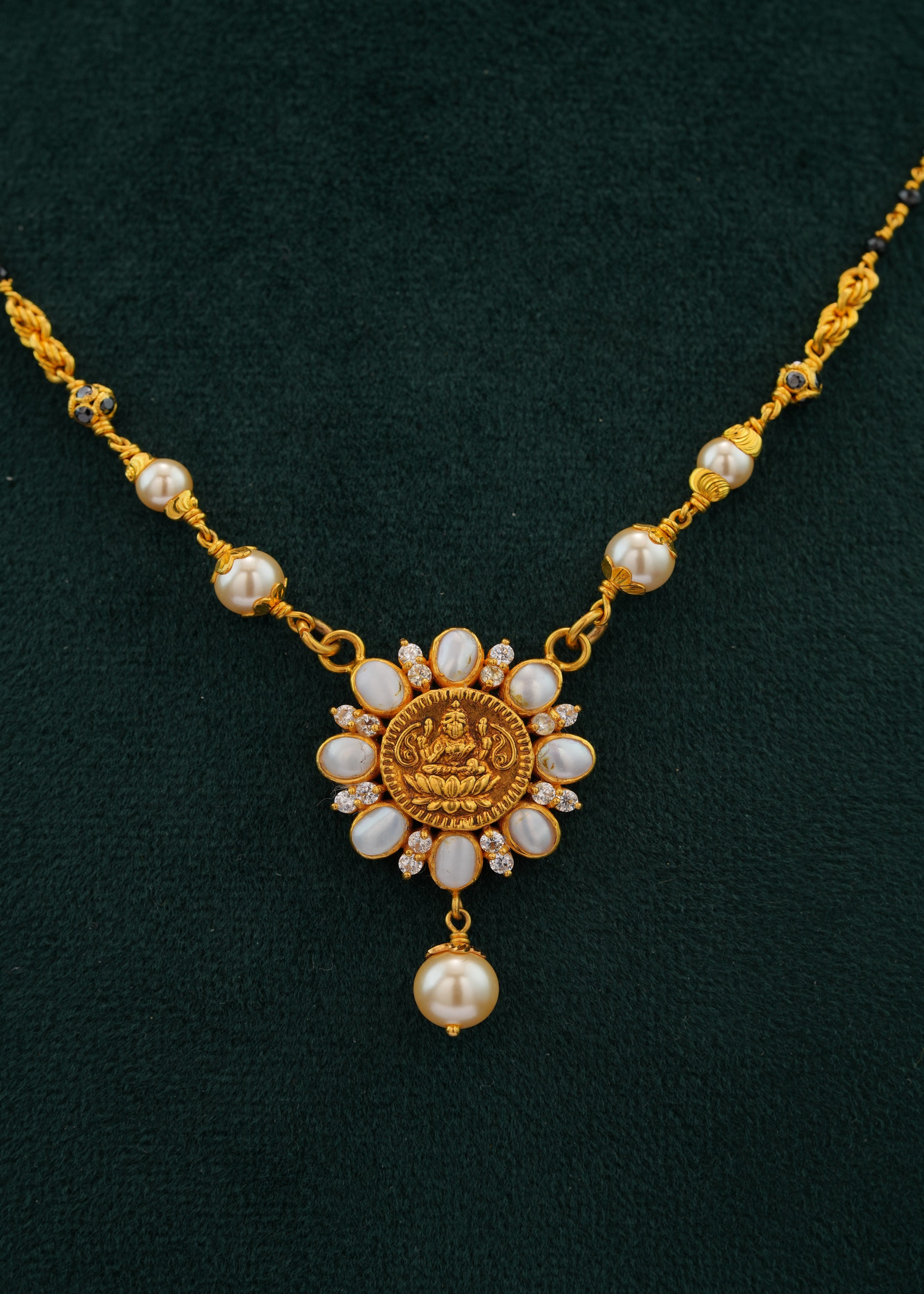 22KT Gold Mangalsutra