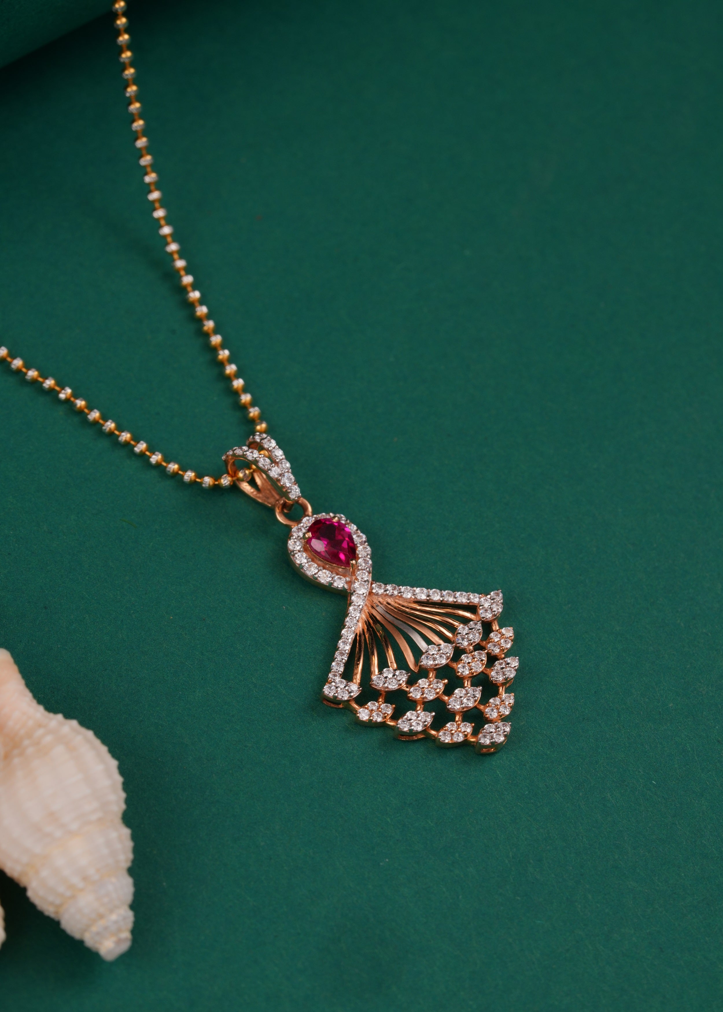 18KT STONE PENDANT SET