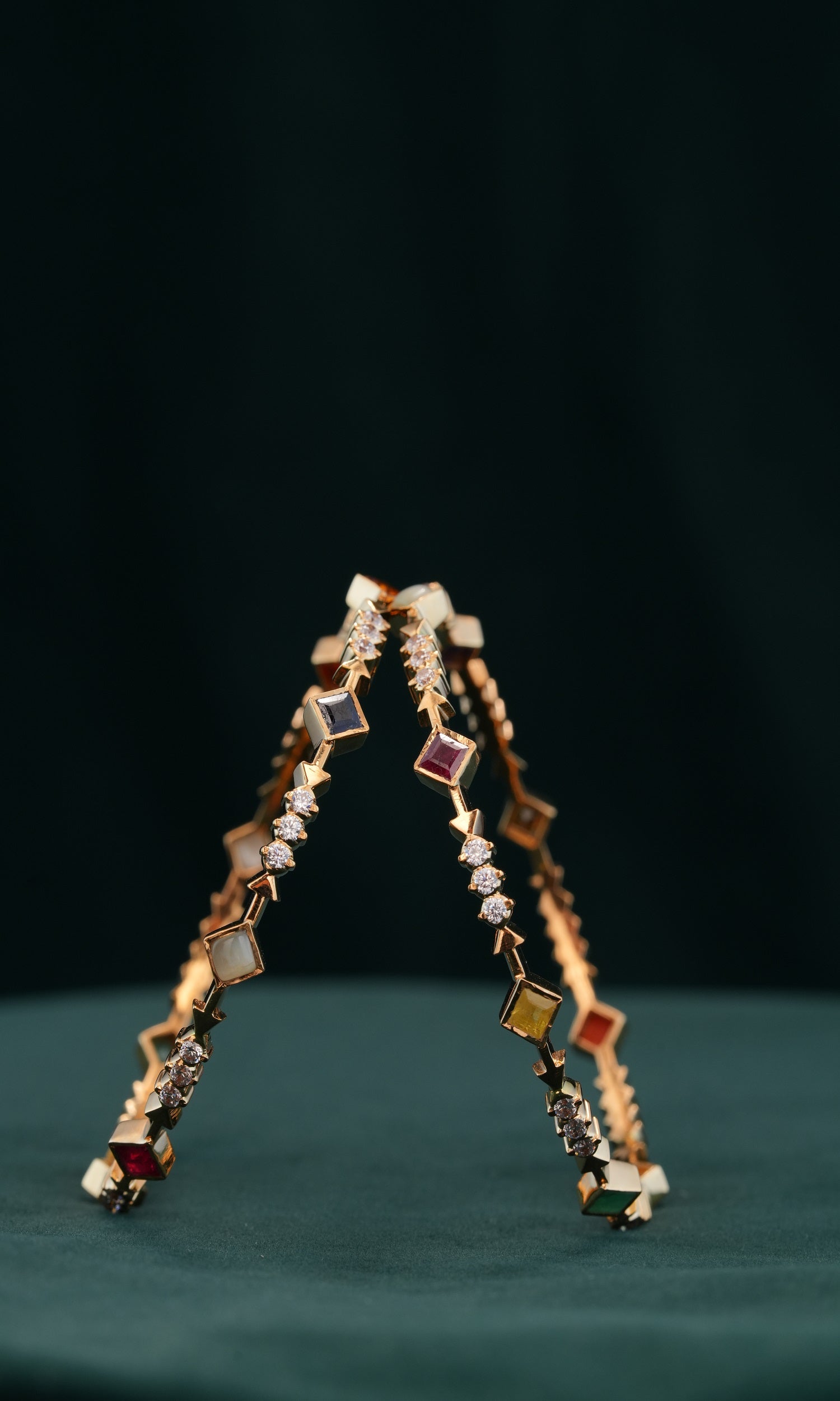 22kt BANGLES (2PCS)