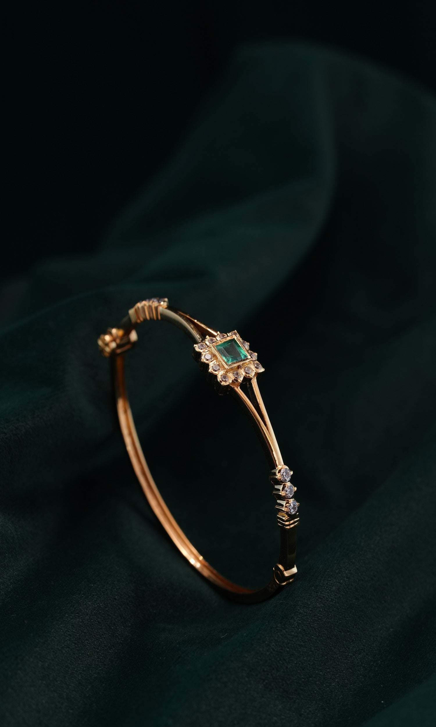 22kt BANGLES (2PCS)